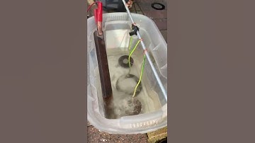 Rust removal by electrolysis