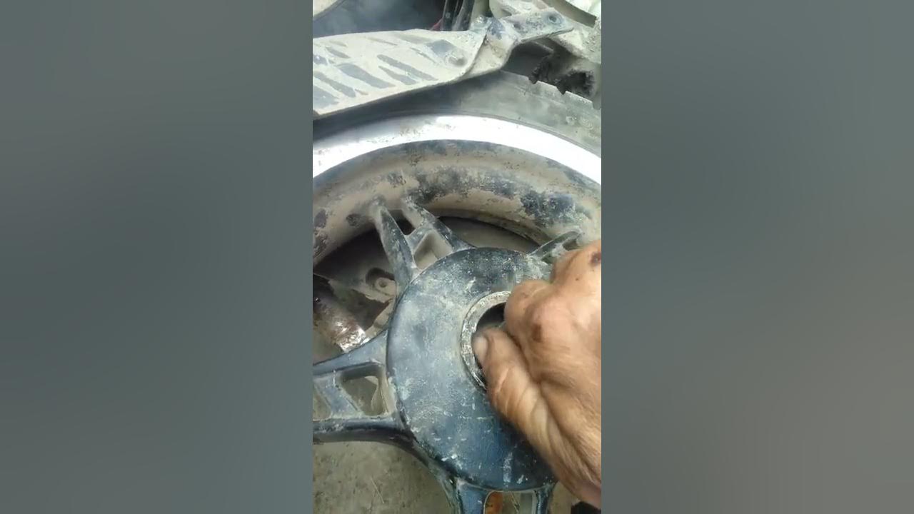 как снять заднее колесо на скутере 50 кубов китай