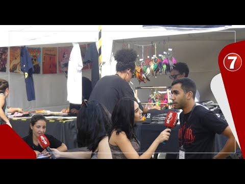 سوق البولفار بائعون يستعرضون أبرز منتوجاتهم على هامش المهرجان