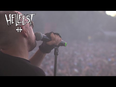 Youtube: Svinkels – Réveille le punk (LIVE @ Hellfest)