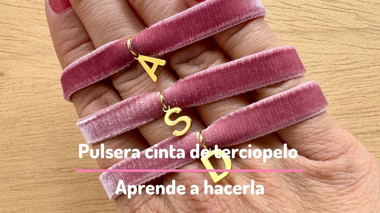 Pulsera De Terciopelo Con Moneda En Ruah