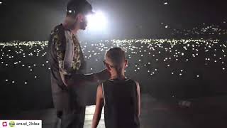 Déjame entrar como antes en vivo & anuel canta con un niño