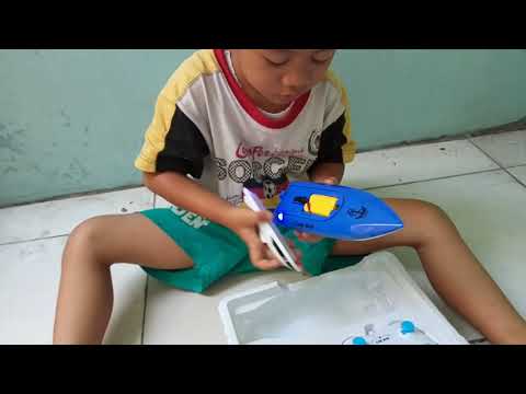 Pesan disini ya gan: https://www.tokopedia.com/jakartahobbycom/wl915-2-4g-brushless-boat-high-speed-. 