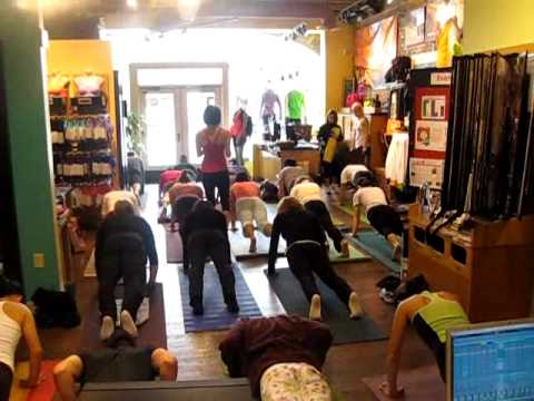 Yogasonic at Lululemon in Pasadena on May 2, 2010 ...