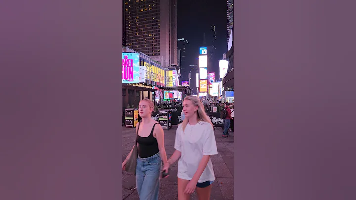"Night Walk in Times Square NYC 🗽🇺🇸" #NYCvibes #timessquare #timessquarenyc #nyc #shorts #walking