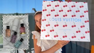 СУПЕР-ШЛЕЙФ: УЛЕТЕЛА ОТ СВОИХ НОВЫХ АРОМАТОВ LOUIS VUITTON