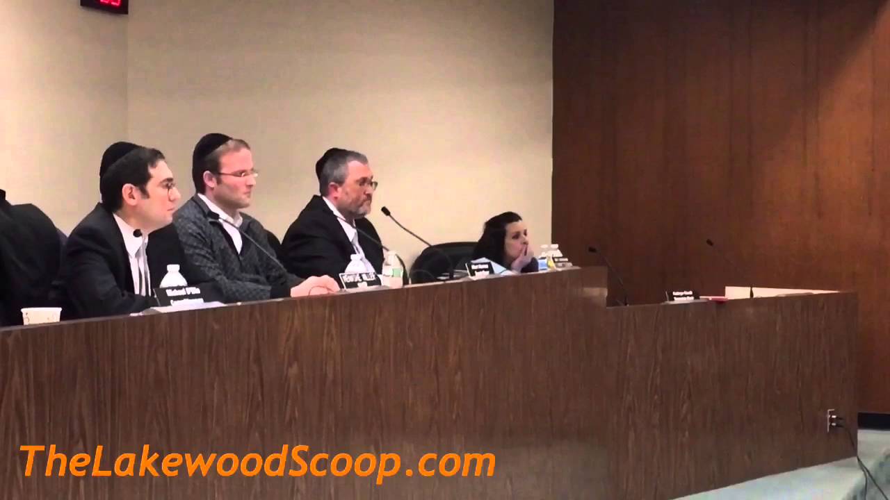 Hundreds pack Lakewood Town Hall Upset about loss of courtesy busing