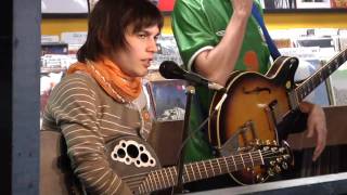 02 - Kaki King - Tuning/Banter