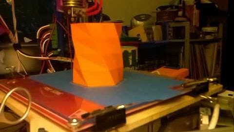 Kossel Clear Magnetic Balljoint + Smoothieboard First Print