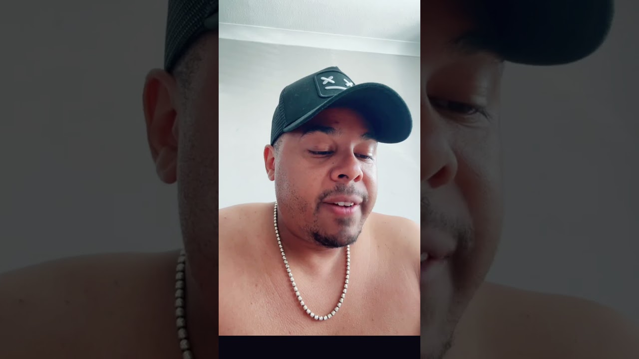 What a way to greet your future father in law 😭