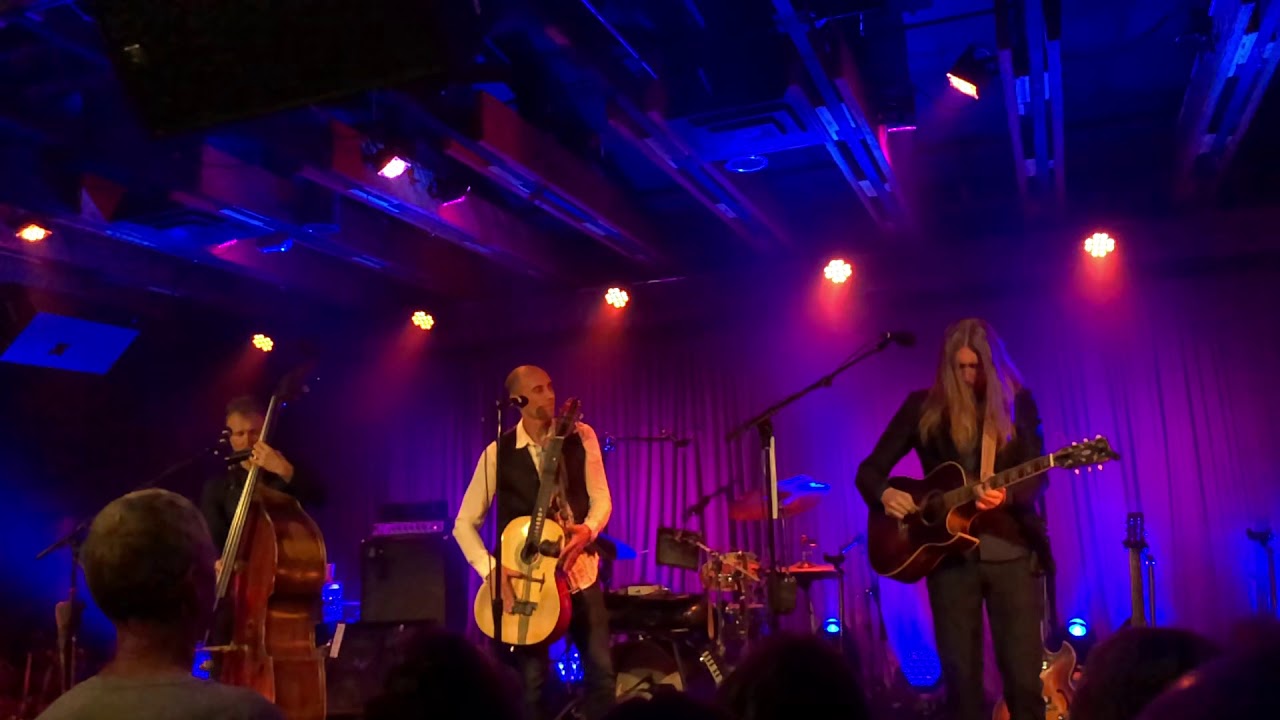 The Wood Brothers I Got Loaded (acoustic) Live at The Crescent