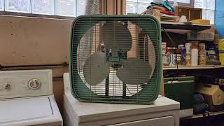 Dominion Reversible Box Fan