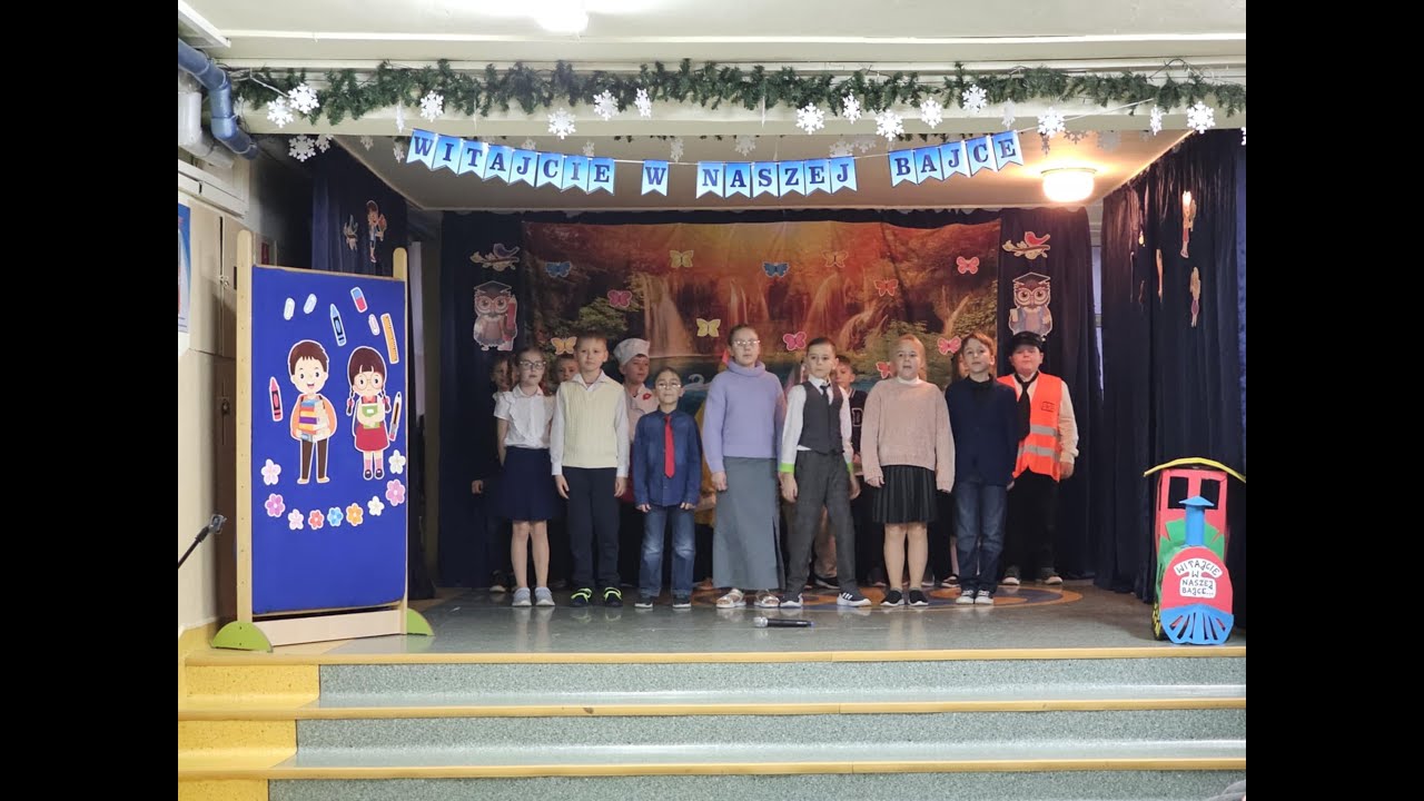 Dzieci z przedszkoli miejskich goszczą w Szkole Podstawowej nr 10               w Starachowicach