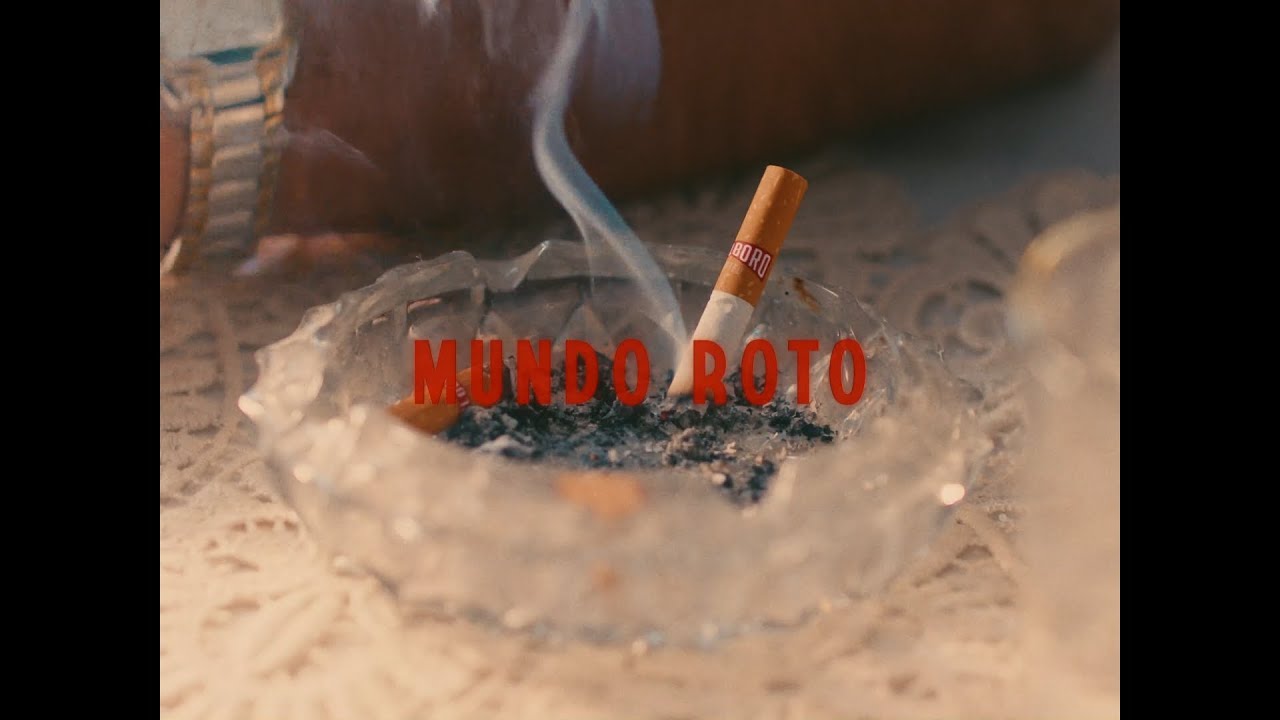 Mundo Roto PEQUEÑO RODRIGUEZ - MUNDO ROTO (VIDEOCLIP OFICIAL) - YouTube