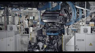 Anlauf des Mercedes-Benz EQS in der Factory 56