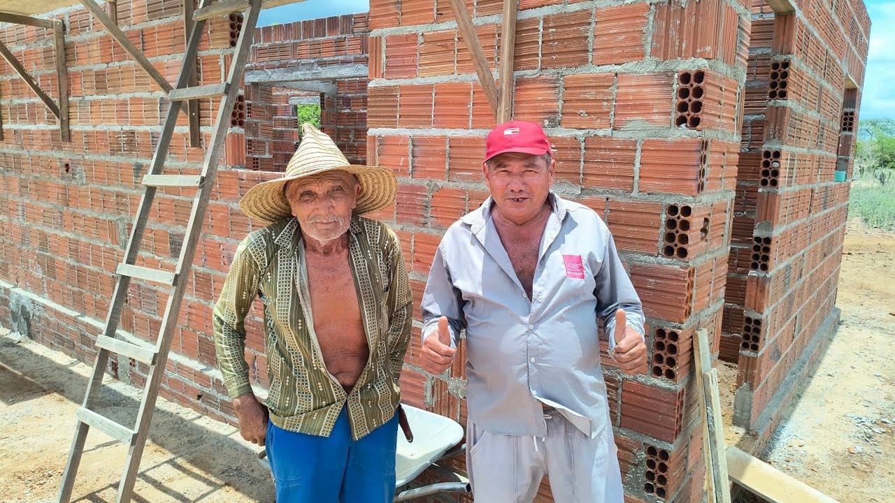 Mostrando a construção do Sr Luiz @EdmarSilvaRealizandoSonhos 