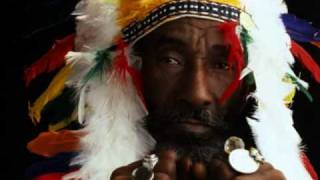 The Upsetters - Mama Look &amp; Dreadlock Talking &amp; Long Sentence &amp; Move Me