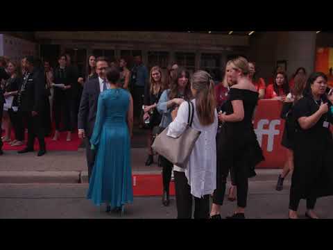 Hotel Mumbai: Nazanin Boniadi Red Carpet Premiere Arrivals TIFF 2018 | ScreenSlam