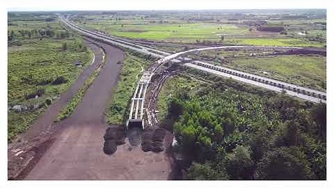 Video: Cận cảnh cầu vượt nút giao cao tốc Phan Thiết - Dầu Giây