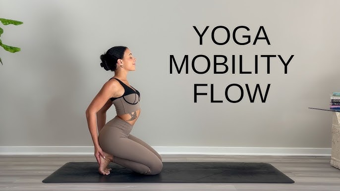Full Body Yoga for Strength & Flexibility  25 Minute At Home Mobility  Routine 