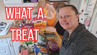 Download Lagu GREAT VALUE FROM THE BREAD AND BUTTER THING MP3 Download Lagu GREAT VALUE FROM THE BREAD AND BUTTER THING MP3