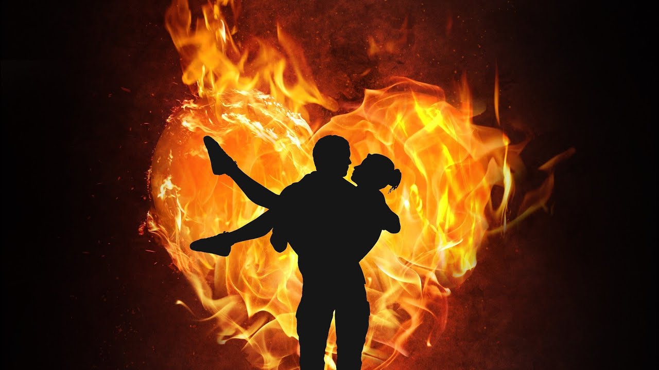 SCORPIO LOVE... SOMEONE IS ABOUT TO SWEEP U OFF UR FEET😍🌹 WITH AN UNEXPECTED OFFER 💌🎁