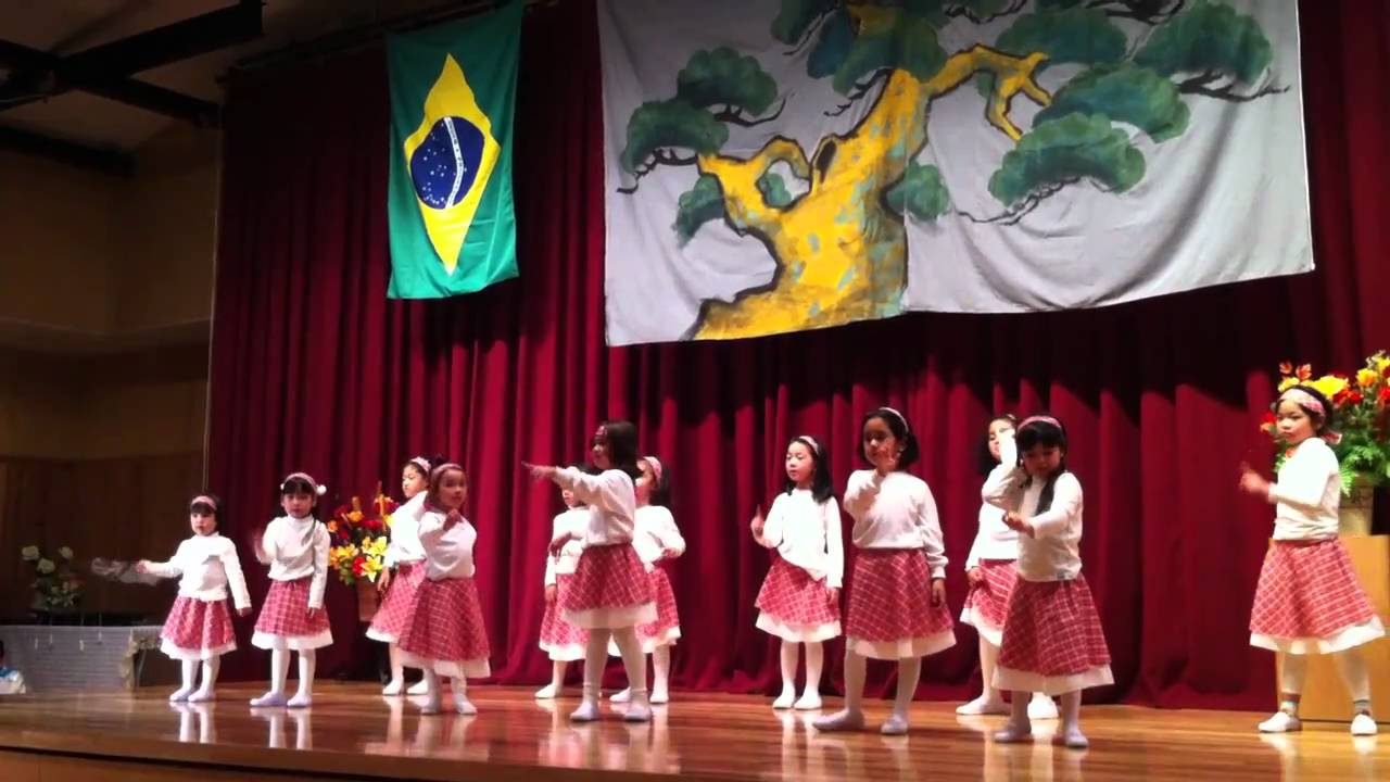 Download Da Musica Aos Olhos Do Pai Princesa linda demais, perfeita aos olhos do pai alguem igual a você não vi jamais. download da musica aos olhos do pai