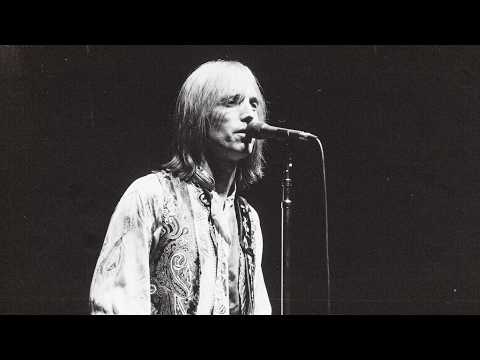 Tom Petty & The Heartbreakers Perform Refugee Live (1978)