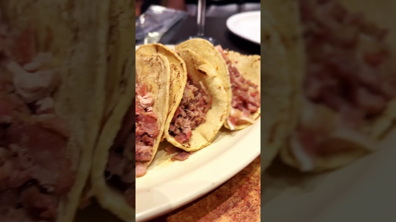 Honor to have been selected as one of your favorites by the Tacomania team @vinoscu4trosoles