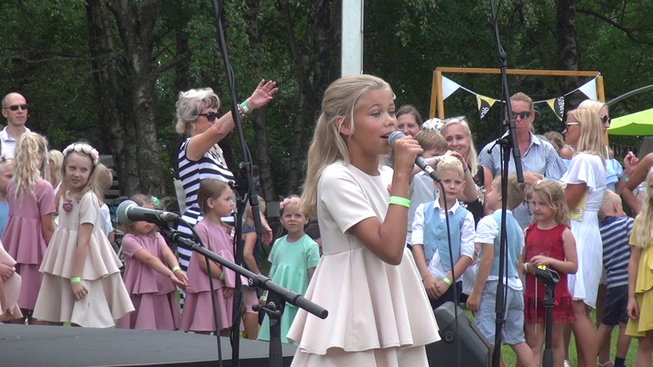 KRISLIN SALLO - KORD ÜKS MUSTLASNAINE | RÕÕMSATE LASTE FESTIVAL 2018