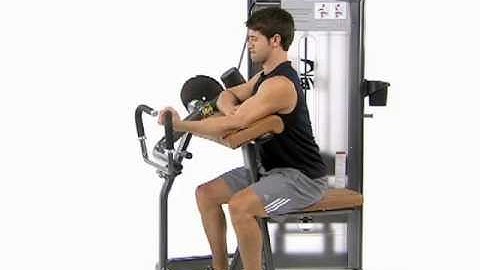 Unilateral Preacher Curl - Cybex VR3 Arm Curl