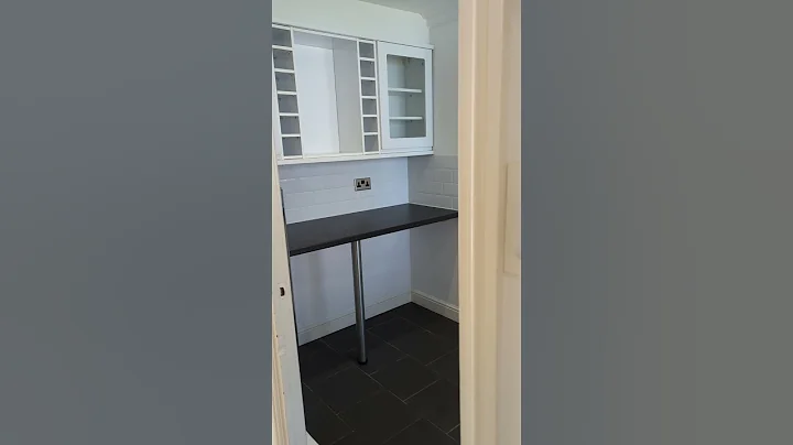 First Floor - 43/15 Viewcraig Gardens, Edinburgh, EH8 9UW