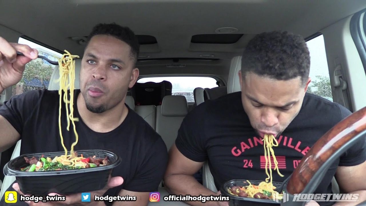 Eating at Pei Wei Asian Diner @hodgetwins