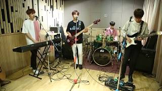 Aura by HONEYST