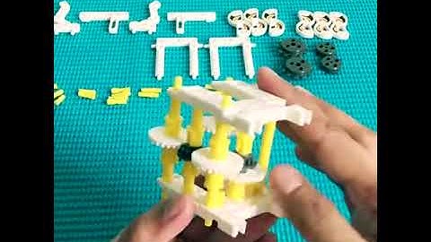 14 in 1 Assembly Solar Power Car Robot Kit Kid Educational Toy - WHITE