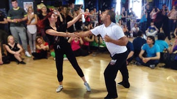 Larissa & Kadu #zouk demo (Moscow, Russia 2014) - head movements combinations