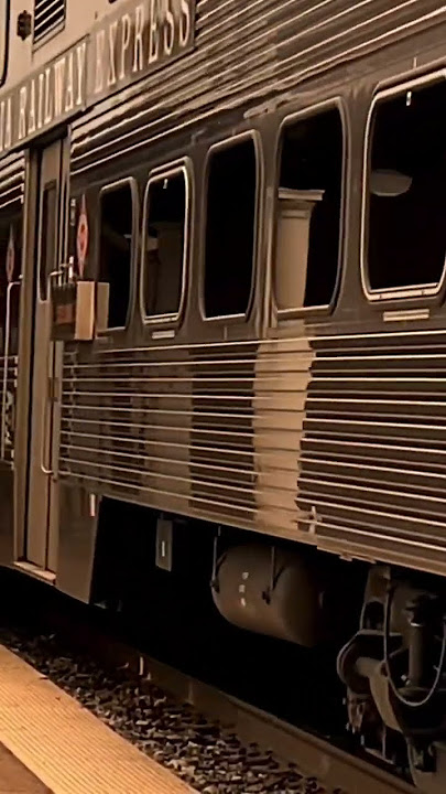 Virginia Railway Express @ridealonggang #train #railfans #virginia