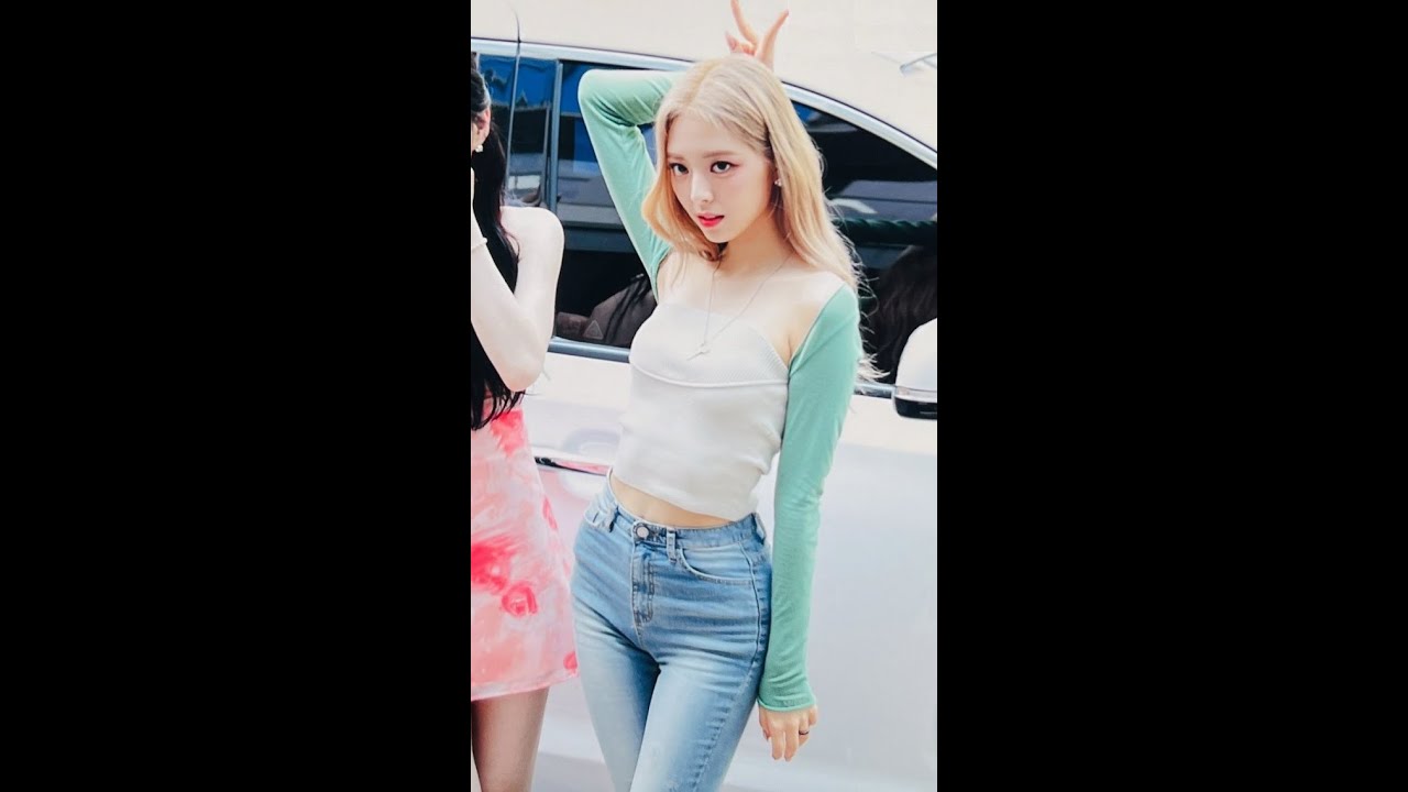 K-pop 있지 유나 타이트한 청바지 출근길 (YUNA ITZY)