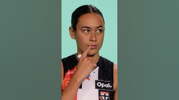 Can AFLW players draw their club logo? 🎨