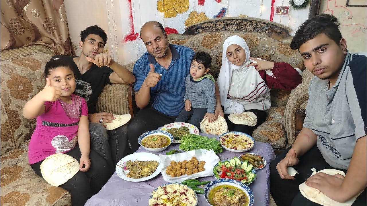 فطار عائلي يوم الجمعة اتفضلو معانا