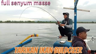 MANCING DI SELAT (BALI)!! saat cuaca tidak menentu,,