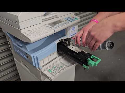 Replacing Toner Ricoh MP 161, 171 And MP 201