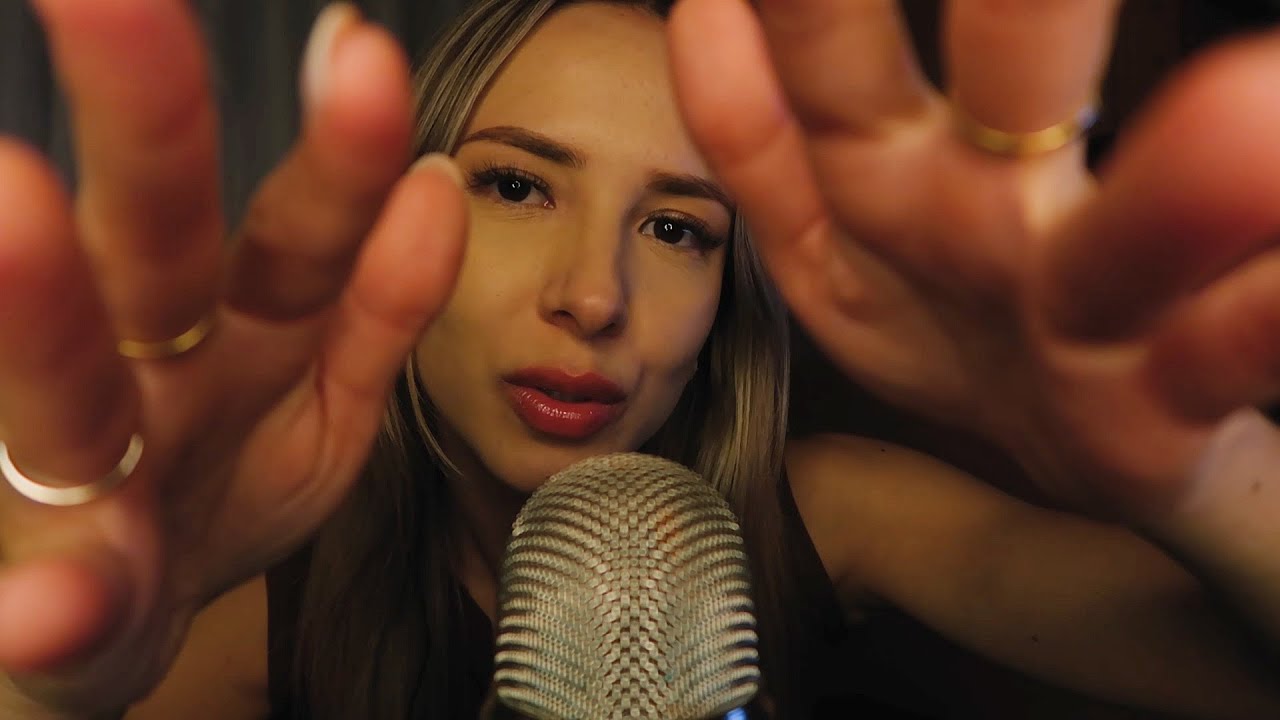 ASMR 🌧️ 1h de sons de boca no escurinho para desacelerar sua mente 