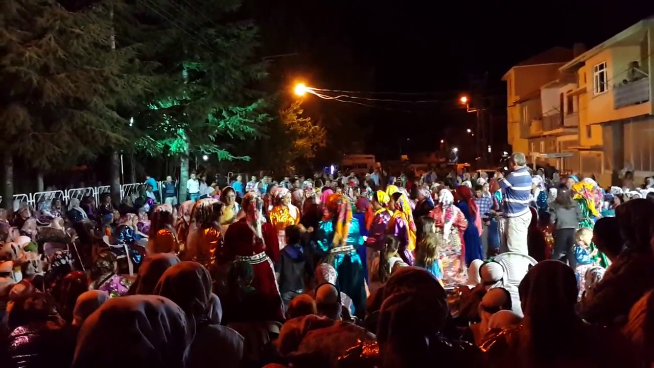 AFYONKARAHİSAR DİNAR HAYDARLI TÜRKMEN DÜĞÜNÜ
