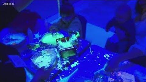 "Make a Mess" in Rhode Island encourages messy play