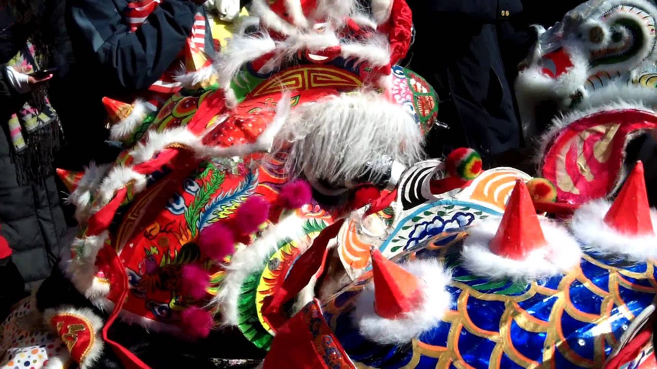 Chinese Lunar New Year~2013~Chinatown,NYC~Dancing lions~NYCParadelife - YouTube
