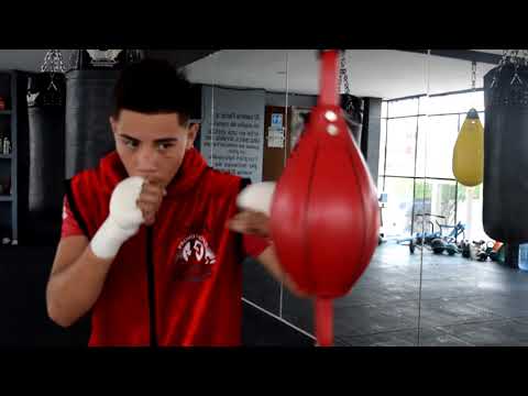 JONATHAN ESCOBEDO PREVIO A SU SEGUNDA PELEA PROFESIONAL