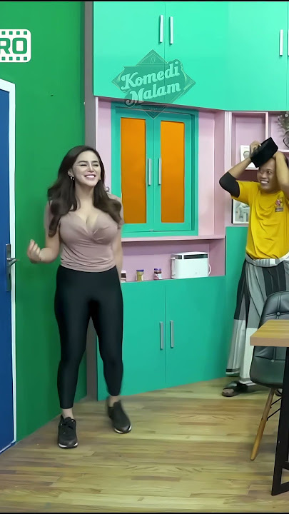 Jangan loncat #lucu #gagalfokus #sule #safamarwah