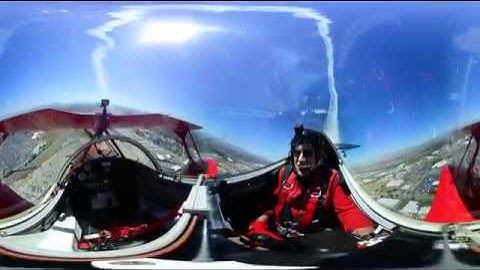 Best 360 VR Video of an Airplane Loop