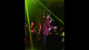 Thumbnail of Sarı Sarı - Mahsun Kırmızıgül | Müthiş Canlı performans. 🎵🎵 #mahsunkırmızıgül #müzik #shorts #şarkı